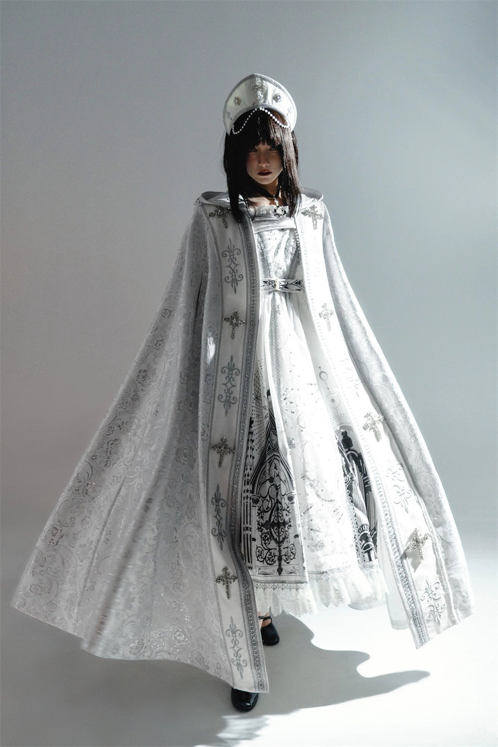 [Sale period ended] Sanctuary Gothic Lolita long cloak