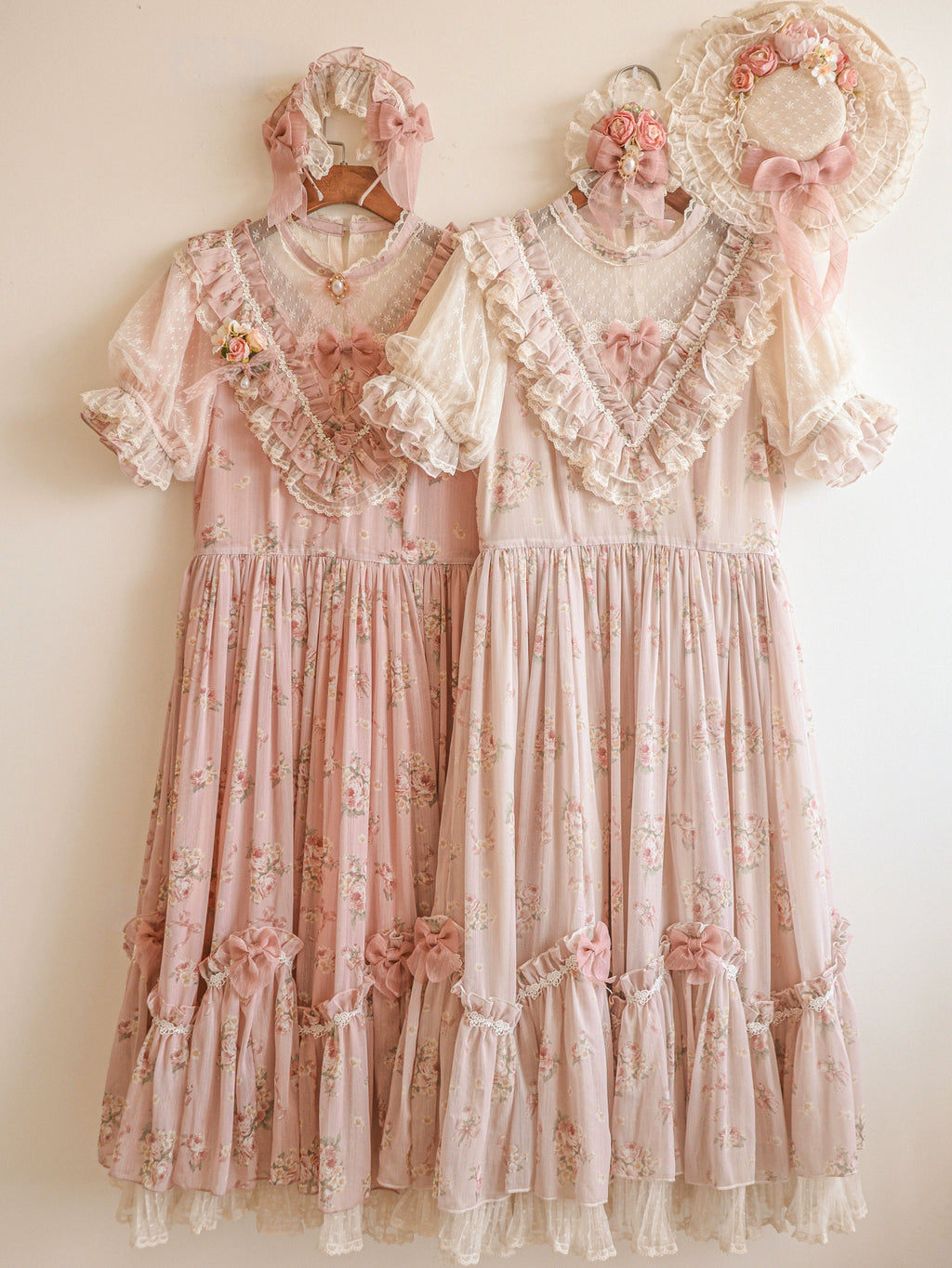 Daydream Rosa Classical rose pattern dress