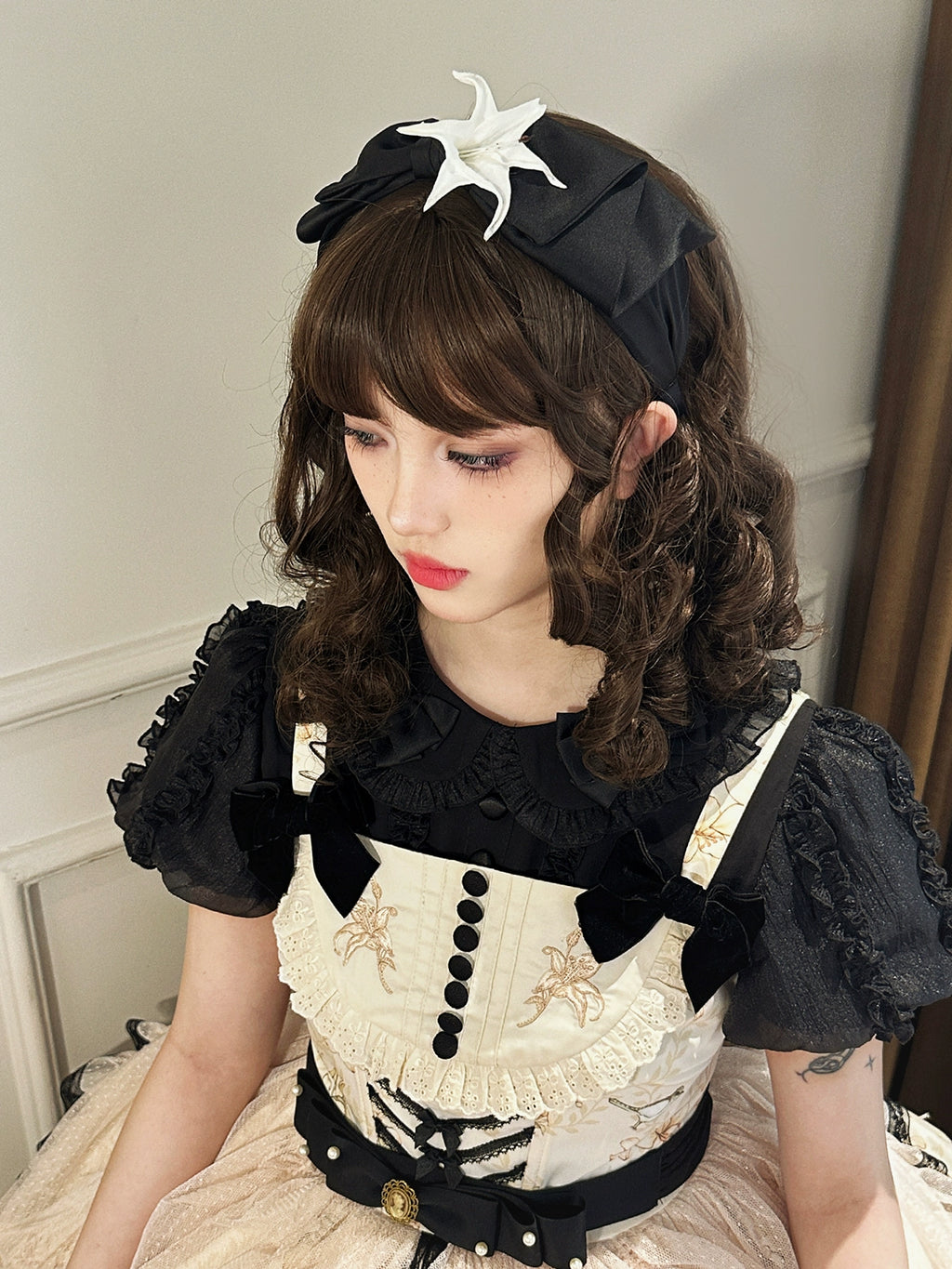 Simultaneous purchase only [Resale/Pre-orders until 2/3] Lily and Wind Accessories