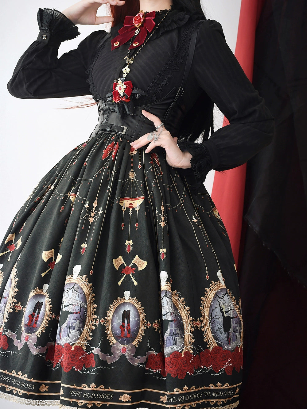 [Pre-orders available until 11/4] Magician's Classical Jabotai Blouse