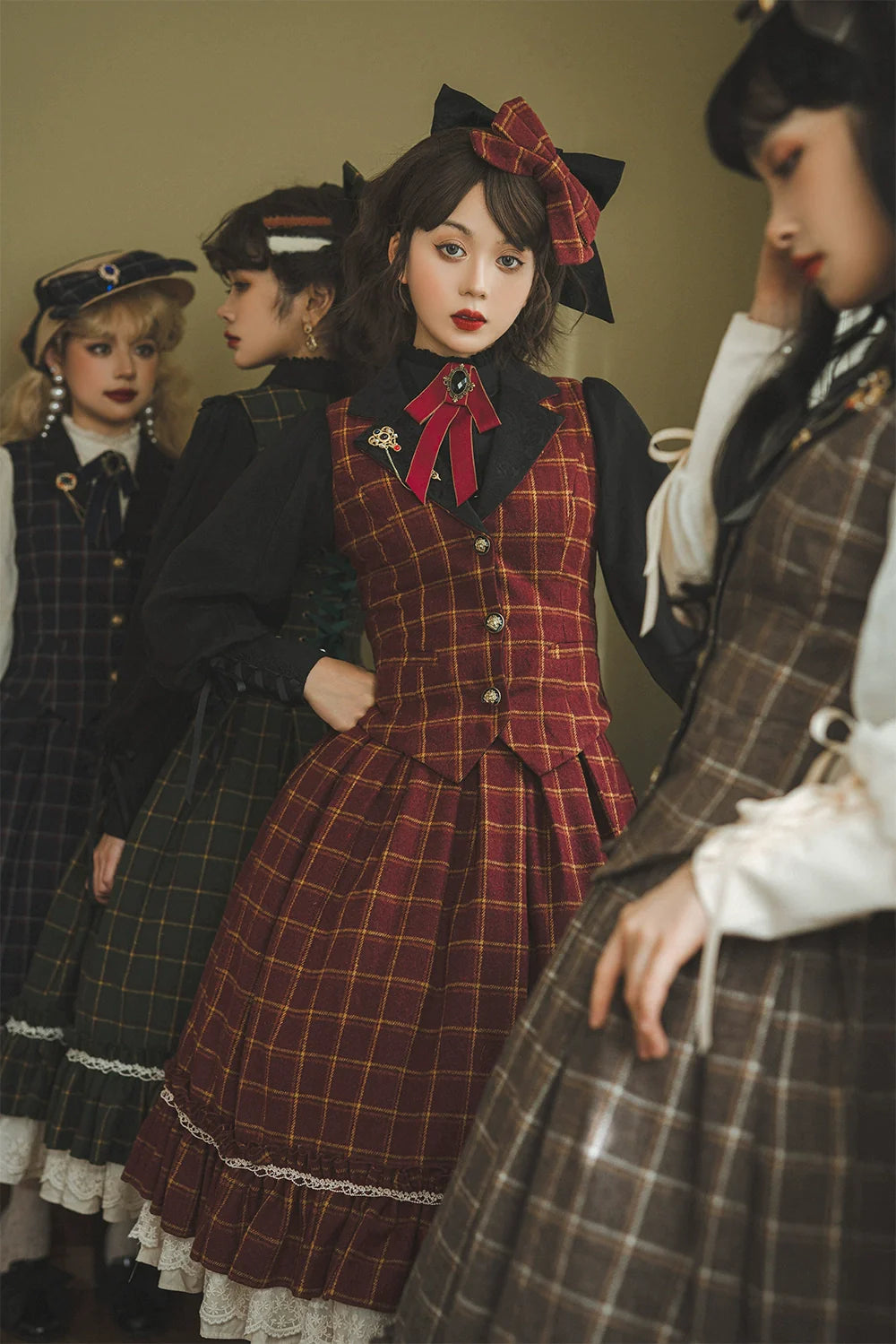 [Pre-order] British Classical Lolita Warm Check Vest
