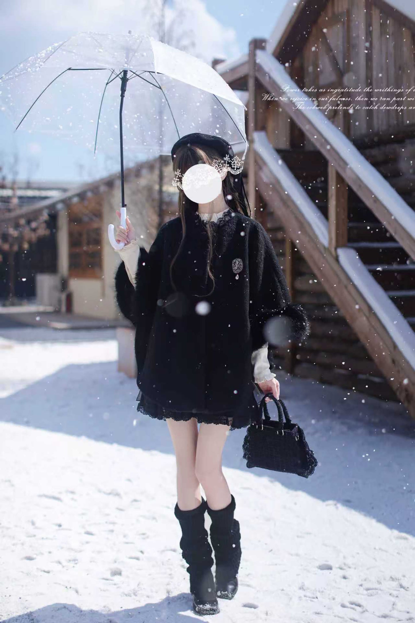 お嬢様ブラックのファー付きマント