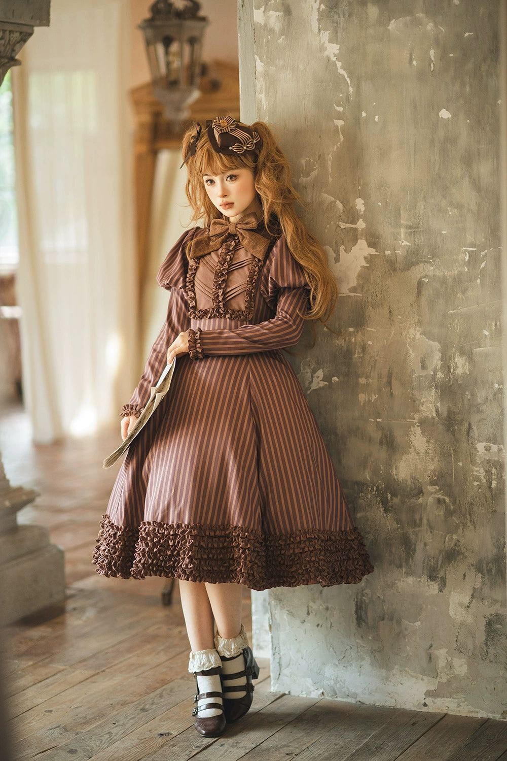 [Pre-orders available until 12/4] Classic Chocolat Stripe Long Dress
