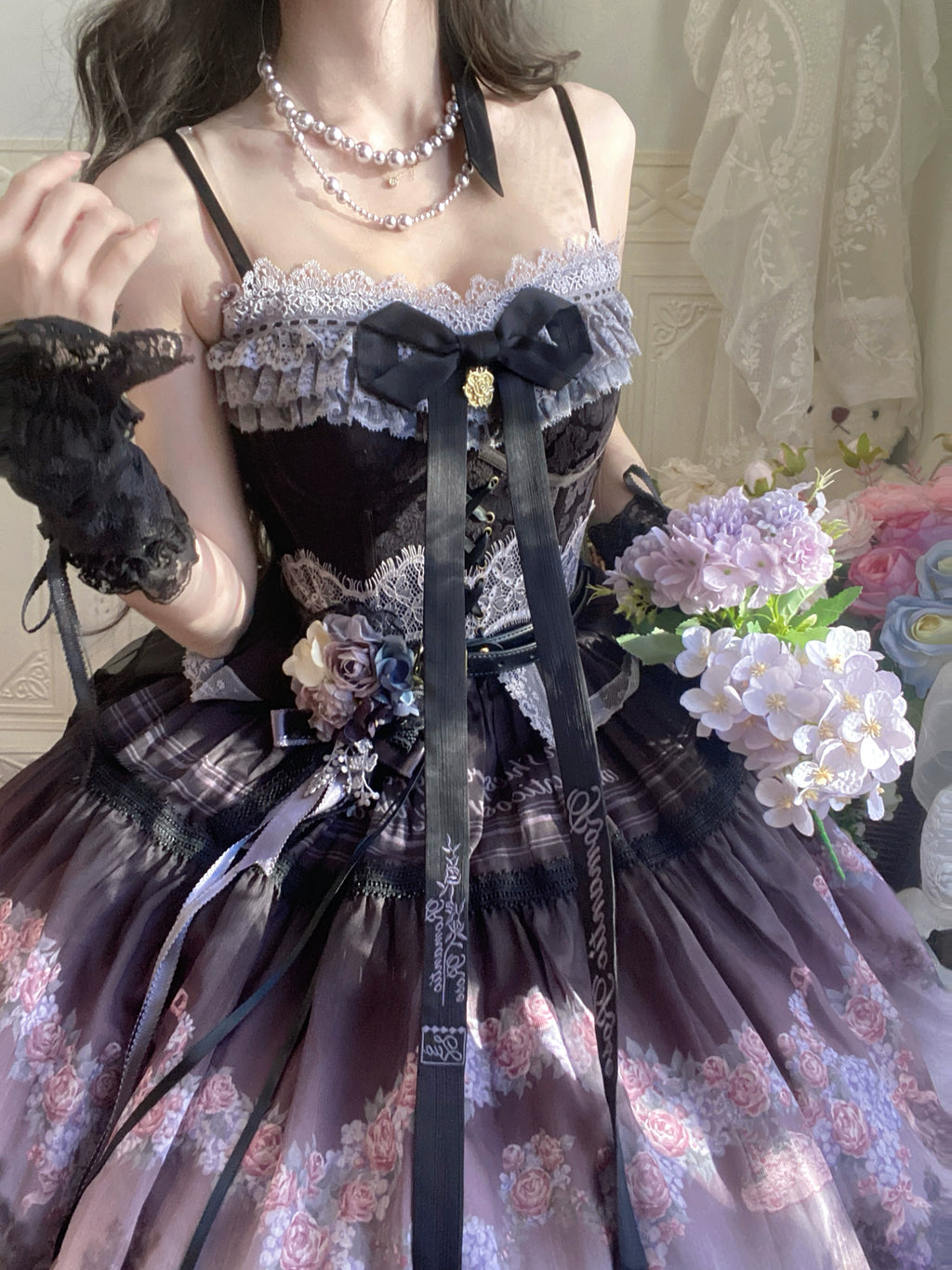 [Pre-orders available until 2/26] Romantic Rose Print Jumper Skirt
