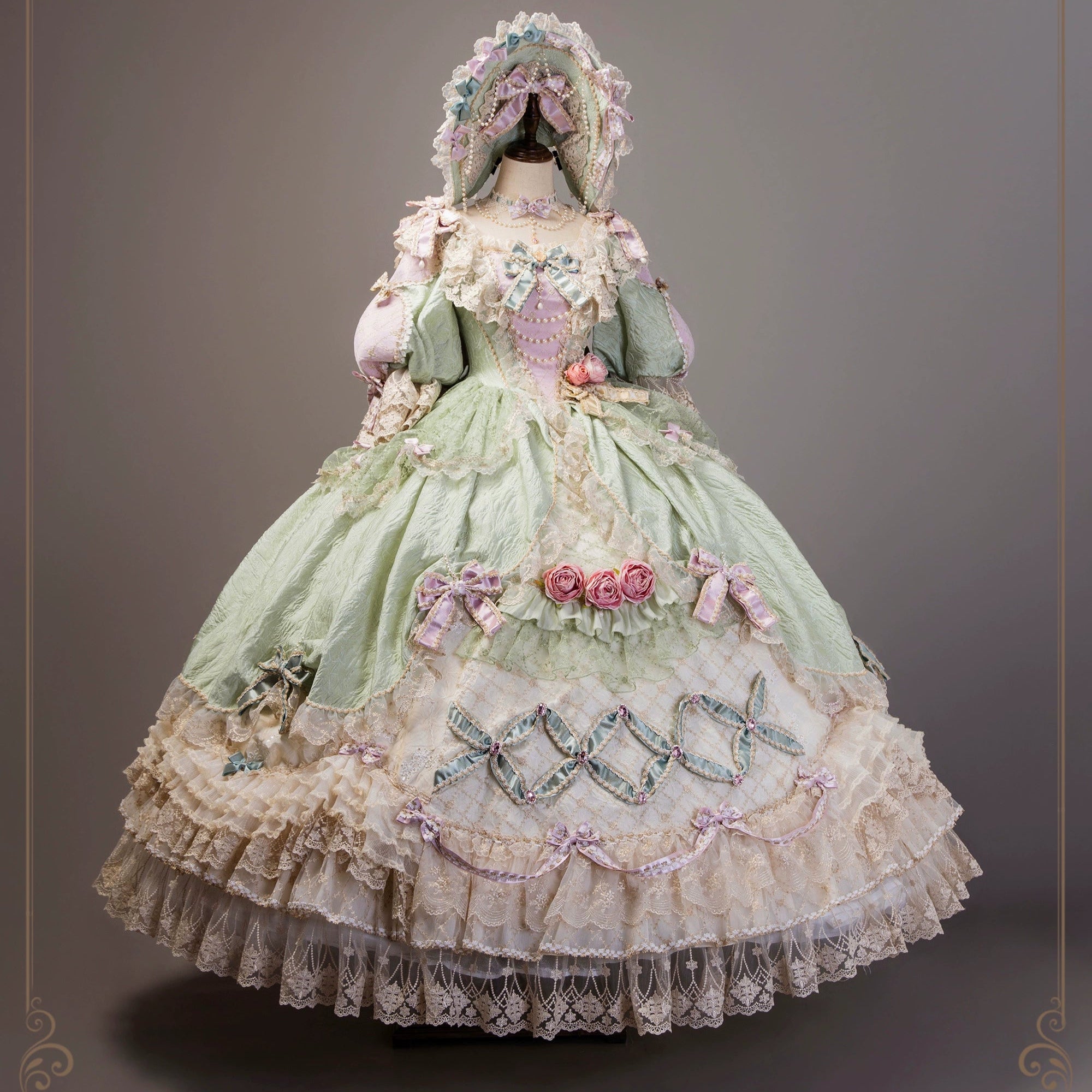 【受注予約6/26まで】Mirror Snow White プリンセスロングドレス・パステルグリーン