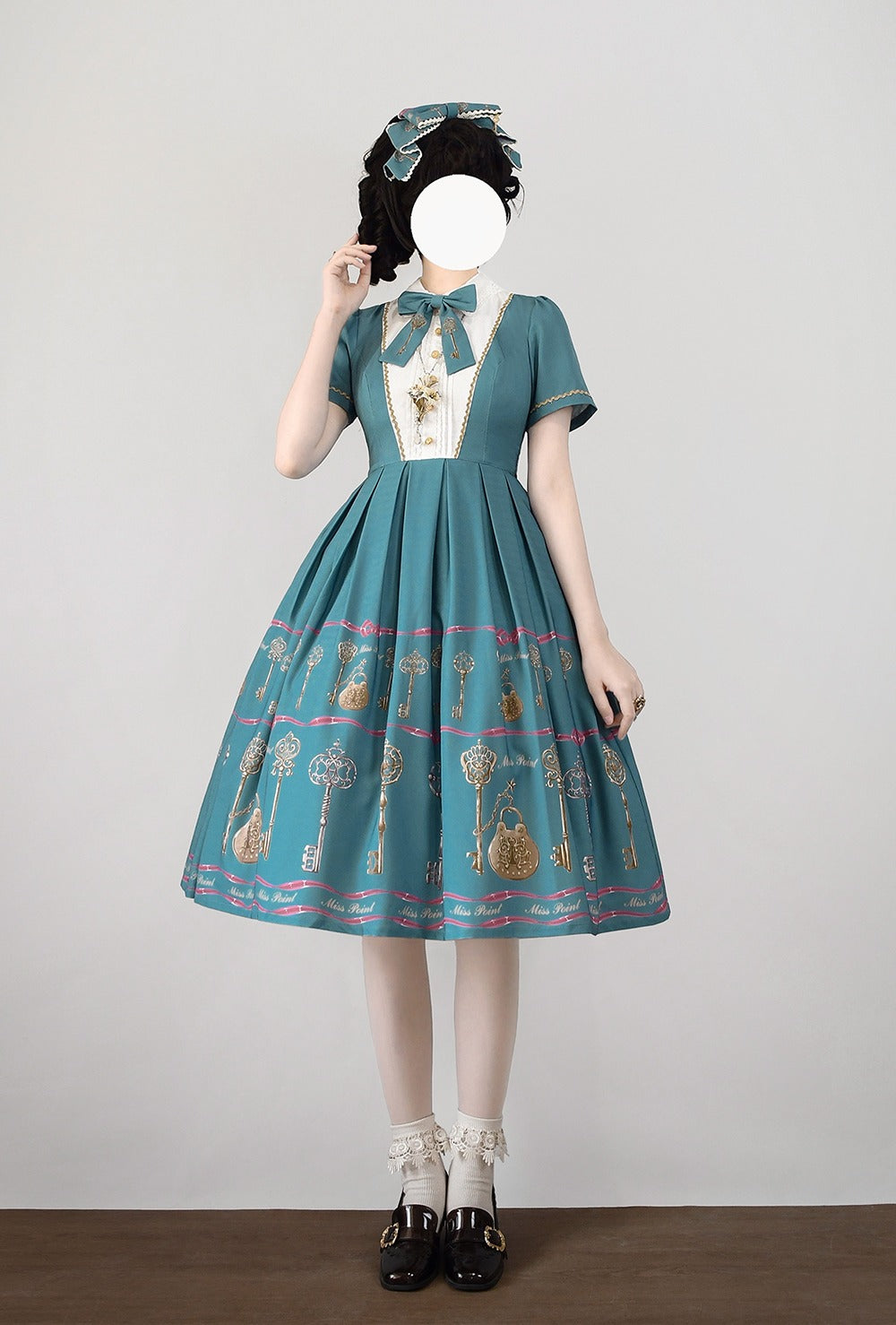 [Pre-order] Secret Key Antique Short Sleeve Dress