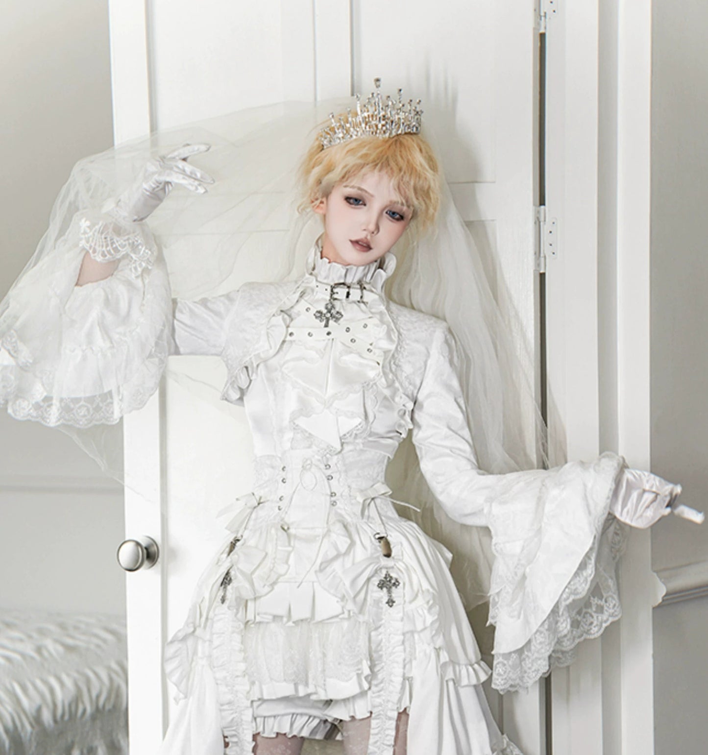 【受注予約7/3まで】Omega White レースとフリルの皇子系セットアップ