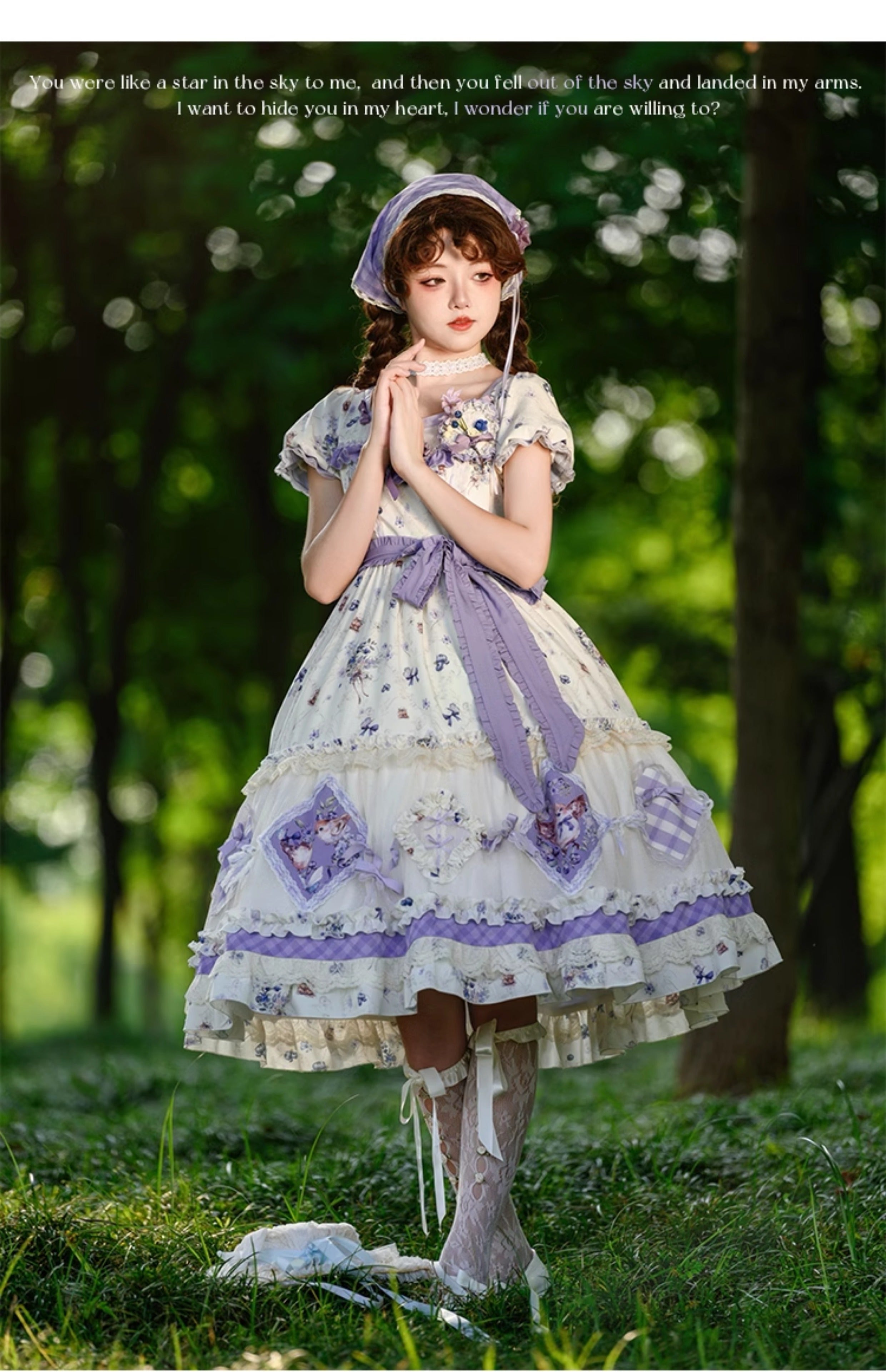 Blueberry Pie Short Sleeve Dress Applique Type