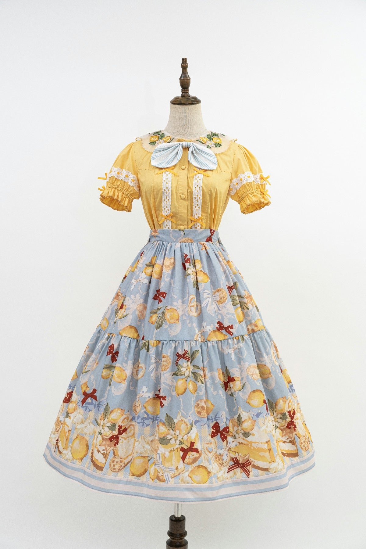 【受注予約6/26まで】Lemon Biscuit サスペンダースカート