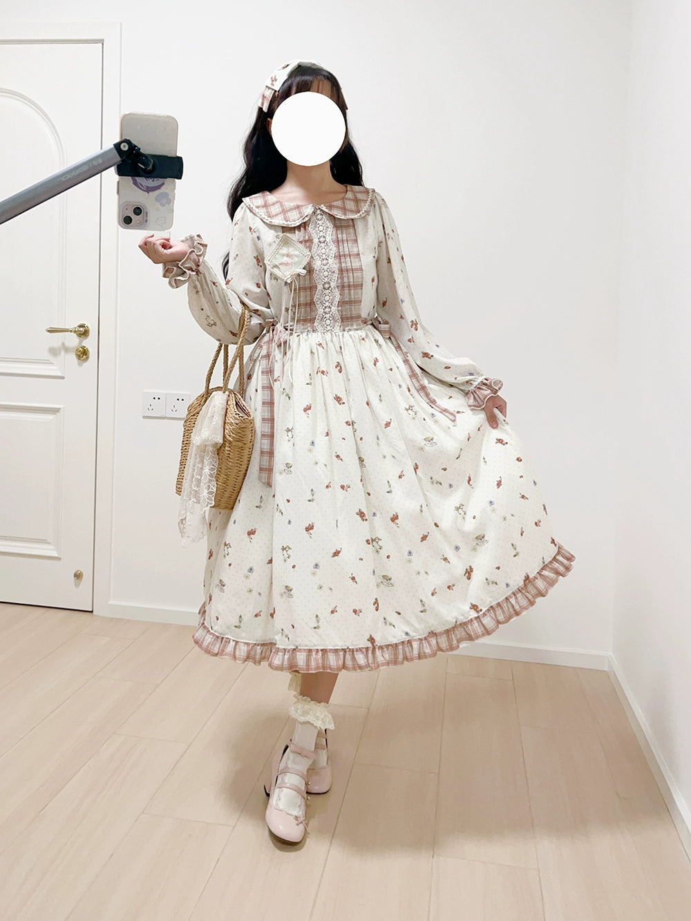 [Pre-orders available until 9/24] Autumn Pleasure Round Collar Dress