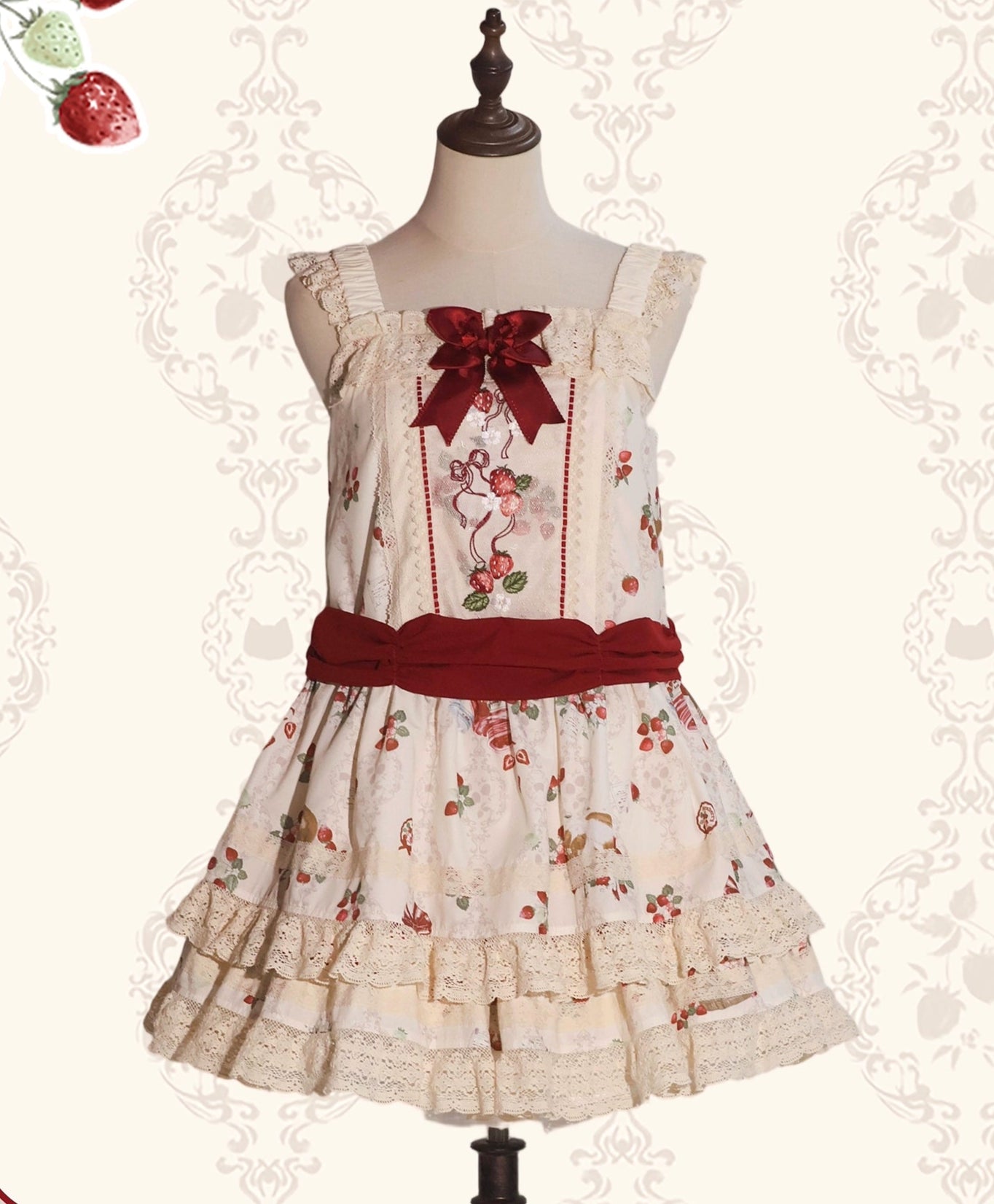 【受注予約8/14まで】 Strawberry Whisper プリントジャンパースカート