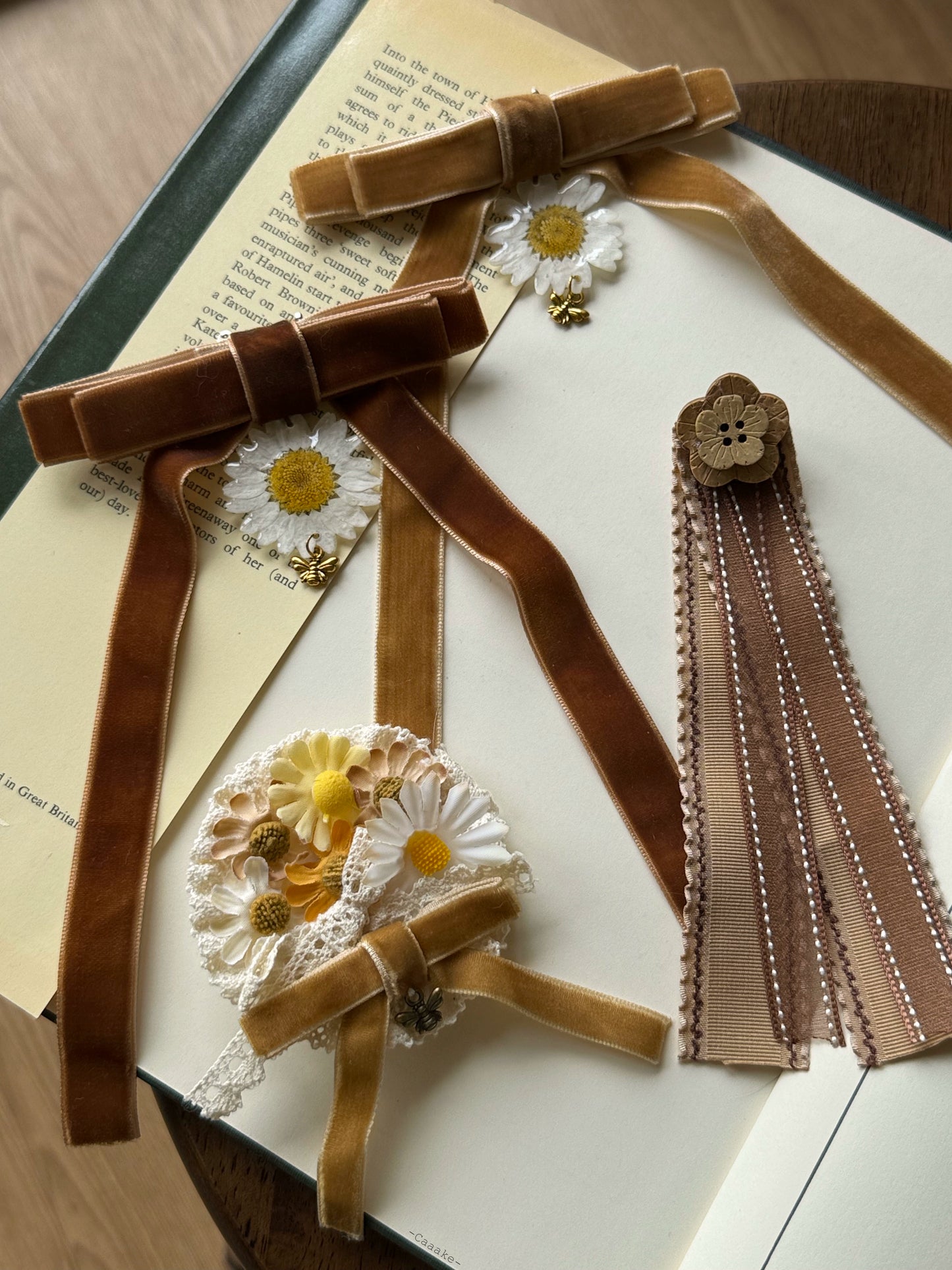 同時購入のみ【受注予約10/8まで】Wild Daisies in the Garden アクセサリー