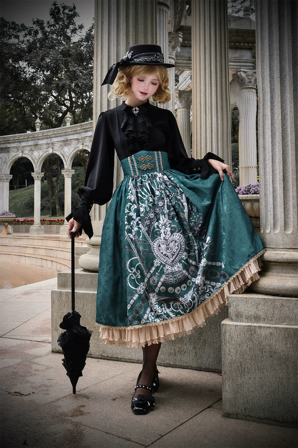 [Pre-orders available until 12/12] Eye of Horus Print Skirt, Corset Type