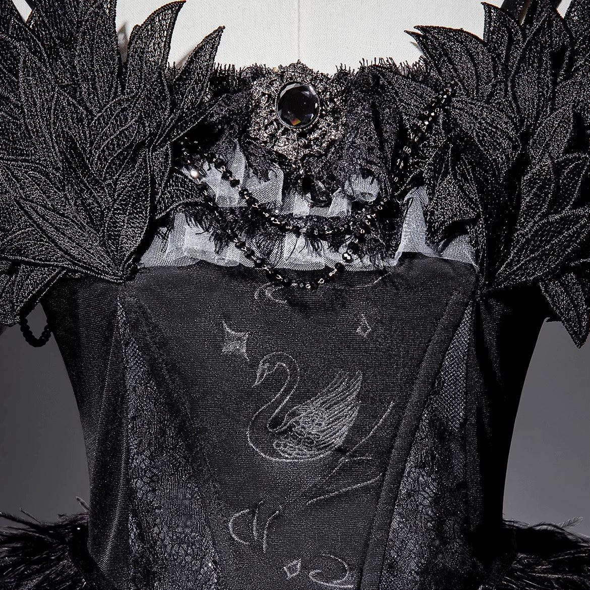 Black Feather 白鳥刺繍ジャンパースカートセット