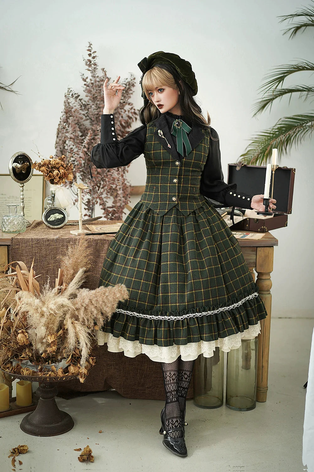 [Pre-order] British Classical Lolita Warm Check Vest