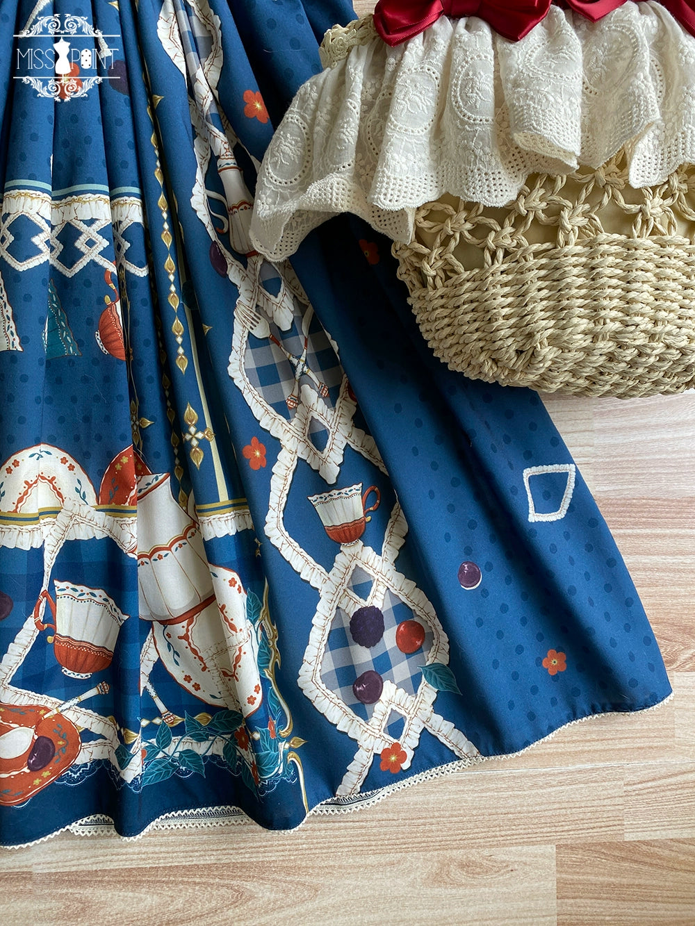 【予約販売】Picnic Tea Party 2wayサロペットスカート