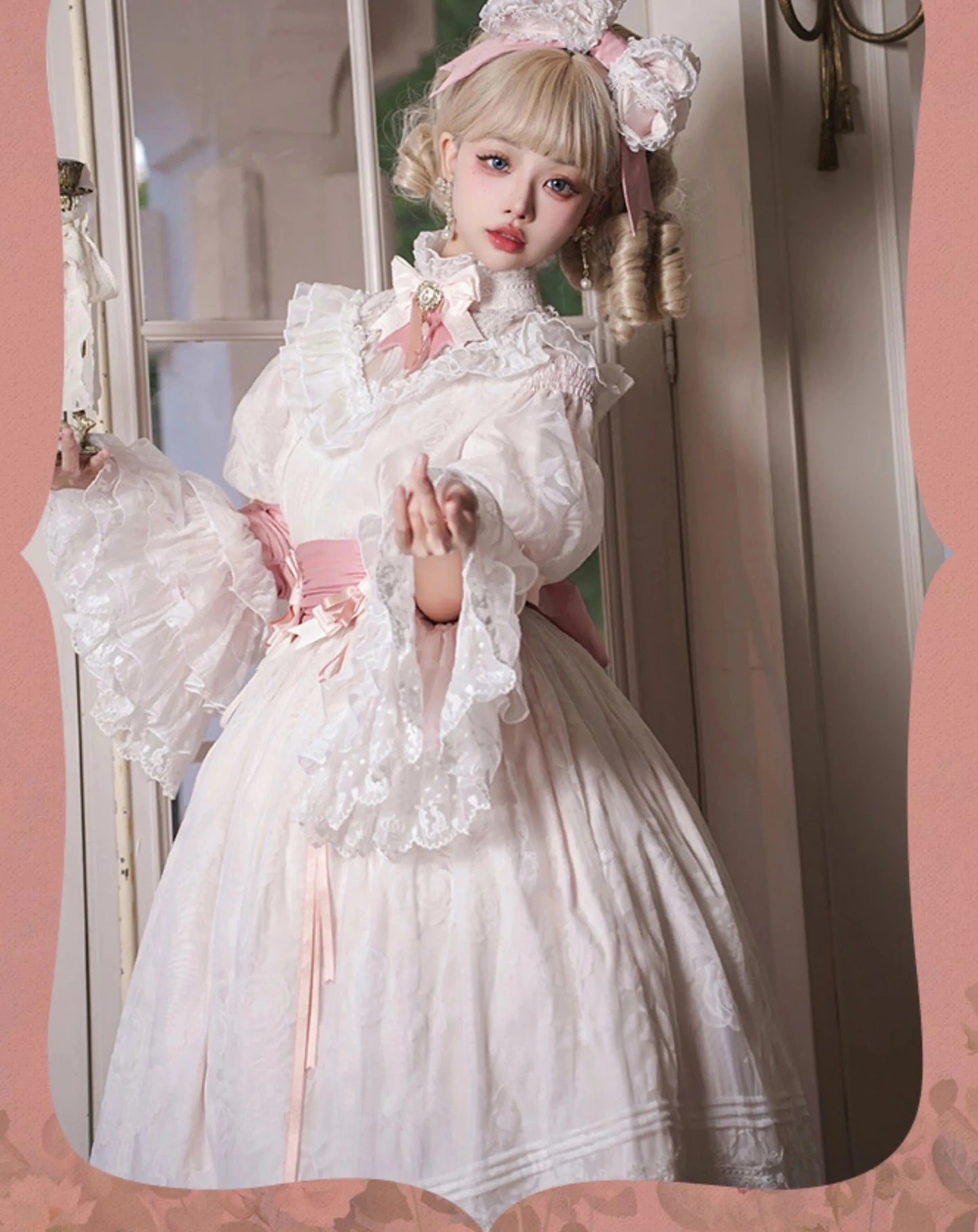 [Sales period ended] Girl doll 16th girl rose and lily dress