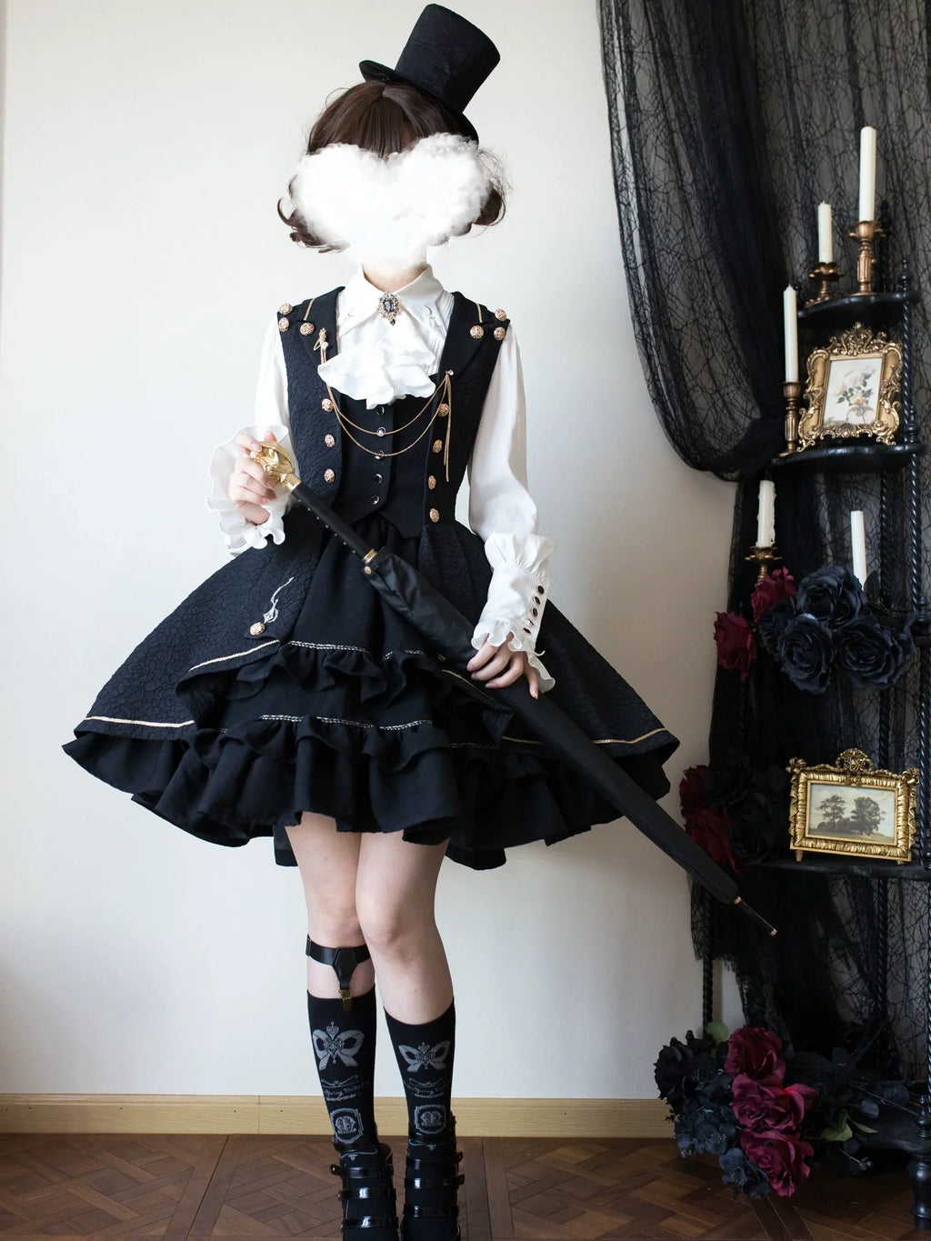 [Resale/Pre-orders until 10/16] Fallen Moon Law Vest with Cape