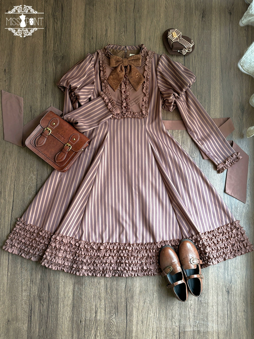 [Pre-orders available until 12/4] Classic Chocolat Stripe Long Dress
