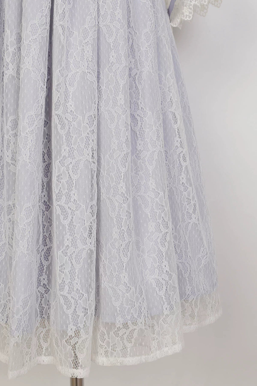 Wisteria butterfly and wisteria loli setup