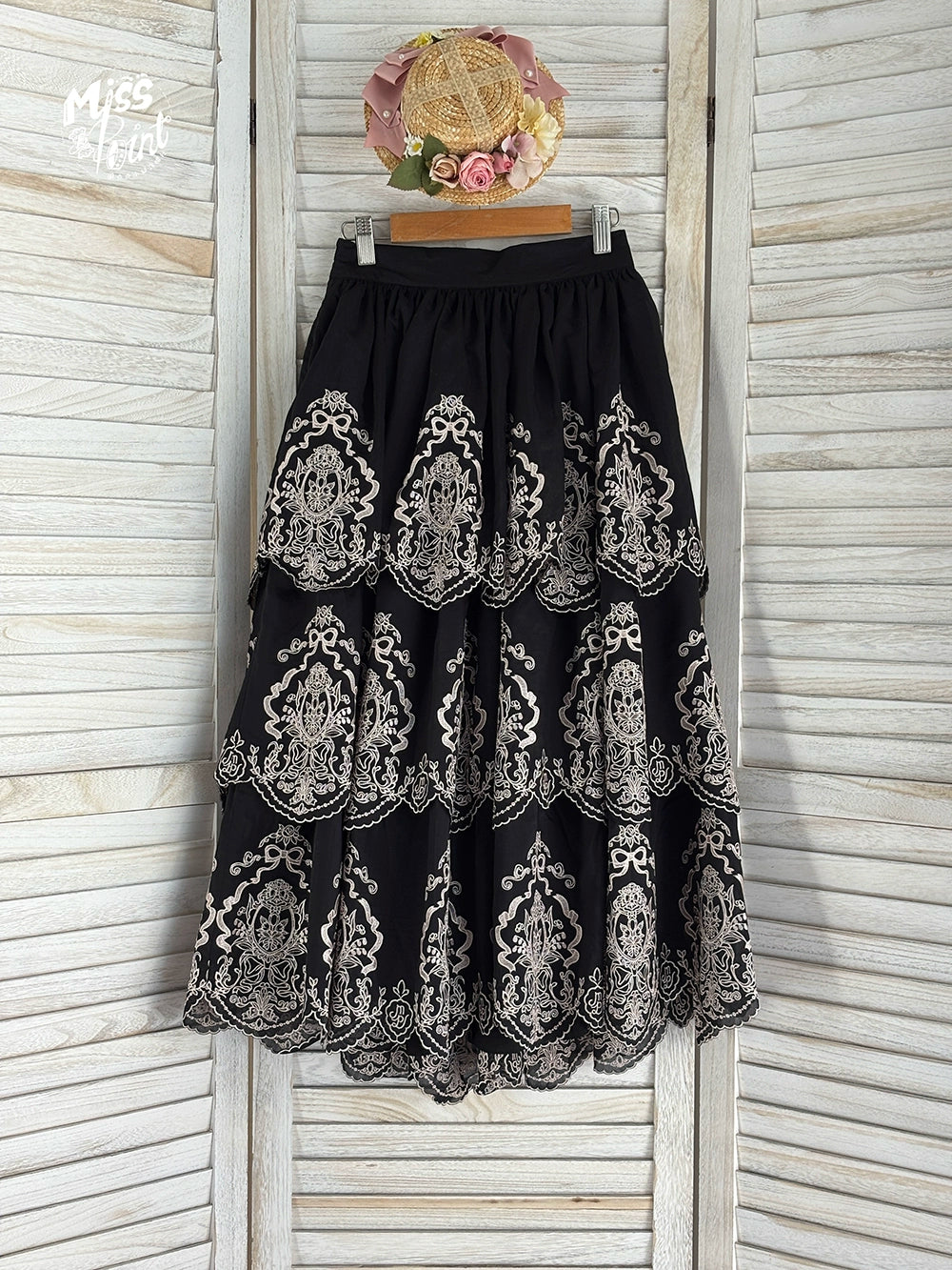 【受注予約9/25まで】Noble Garden 刺繍スカート