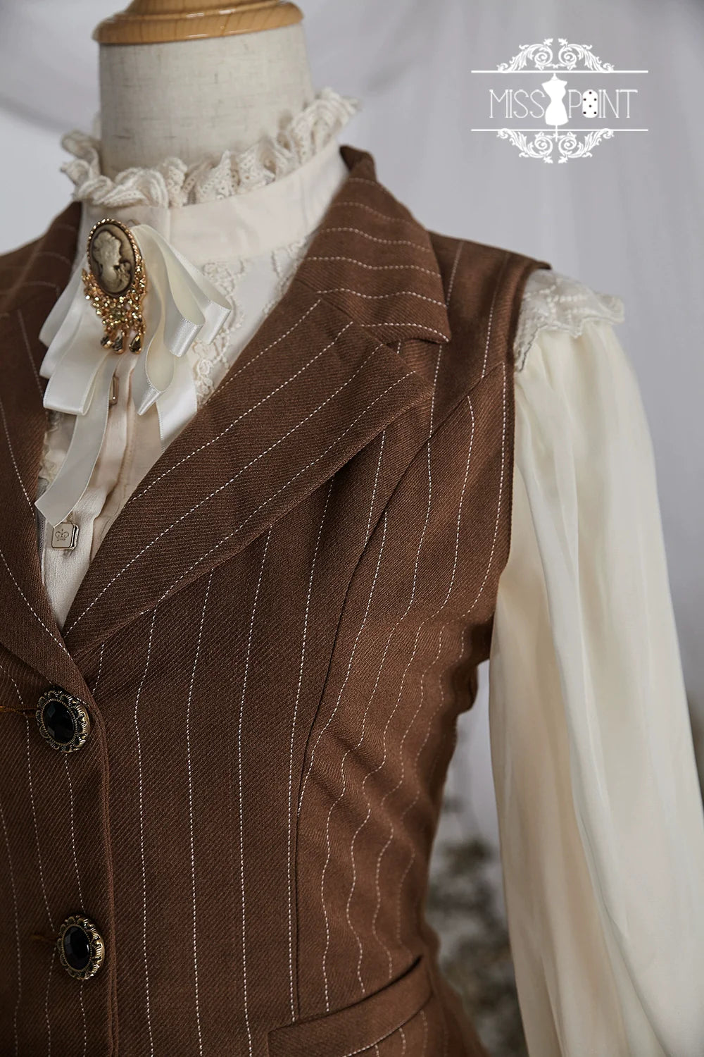 [Pre-order] British Classical Lolita Vertical Striped Vest