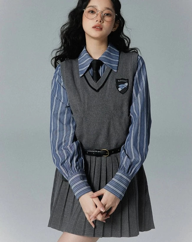 [Pre-order] Hogwarts School of Witchcraft and Wizardry V-neck knit jumper skirt