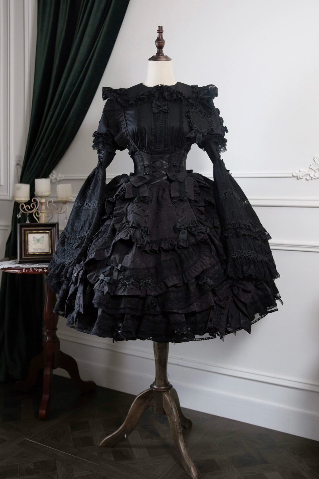 Hybrid Doll Moon Island 2way princess sleeve blouse