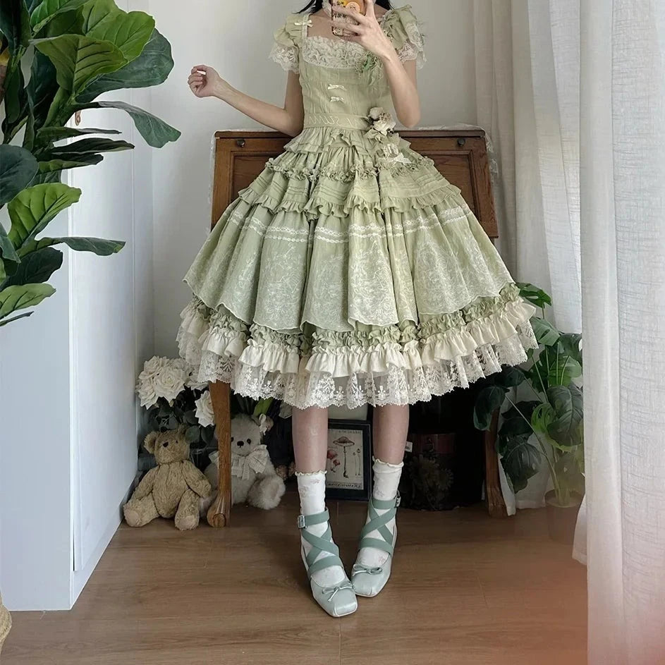 Fourteen-line poem: Lace and embroidered skirt
