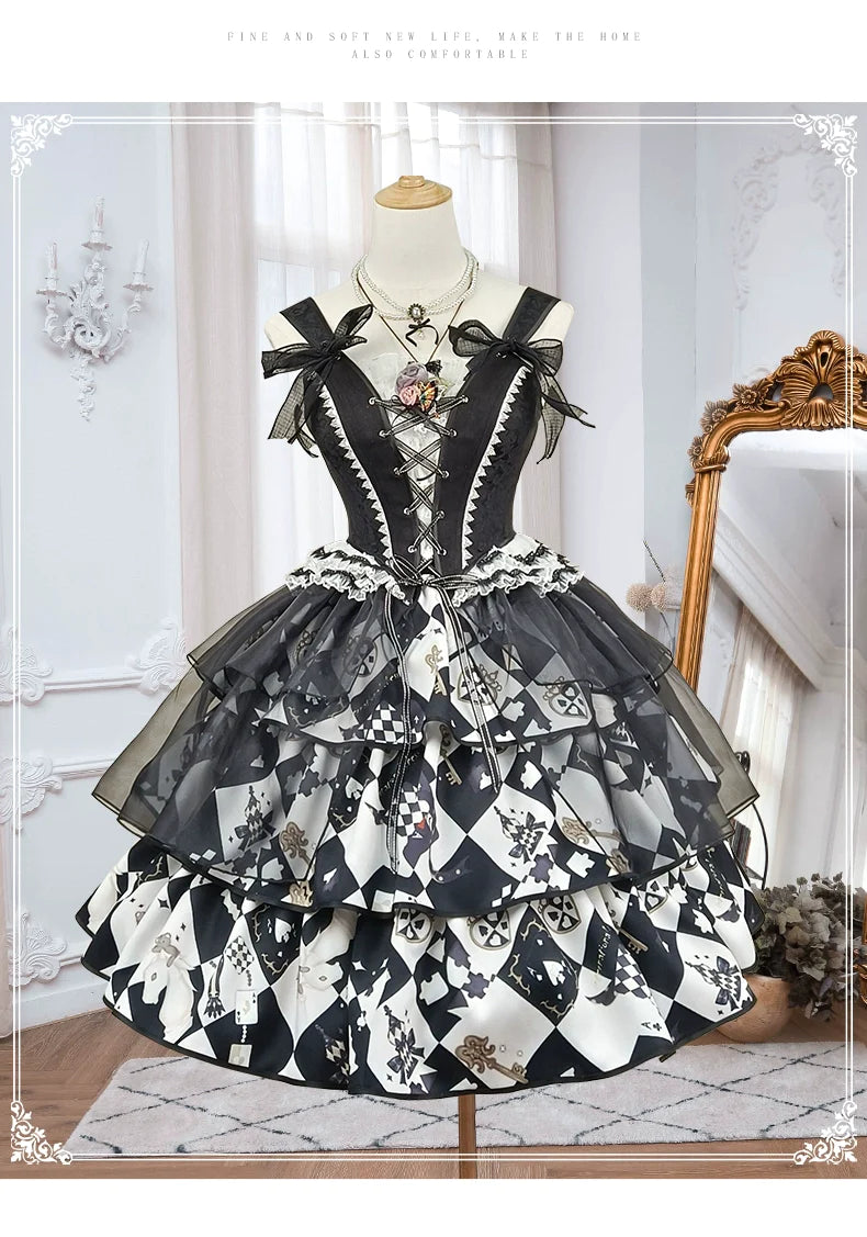 JOKER CARD Setup with block check tulle skirt