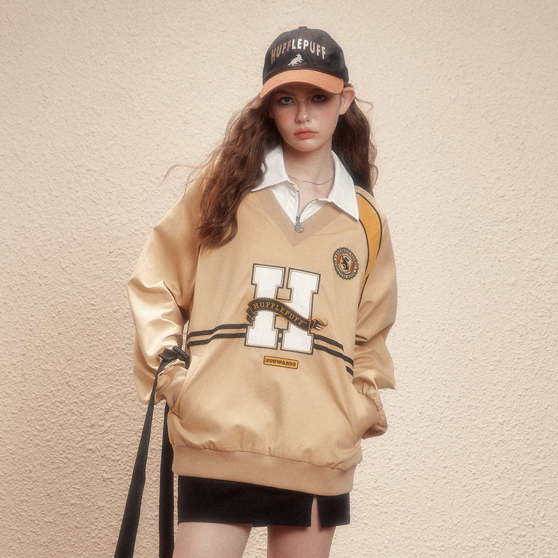[Pre-order] Hogwarts School of Witchcraft and Wizardry pullover with initials