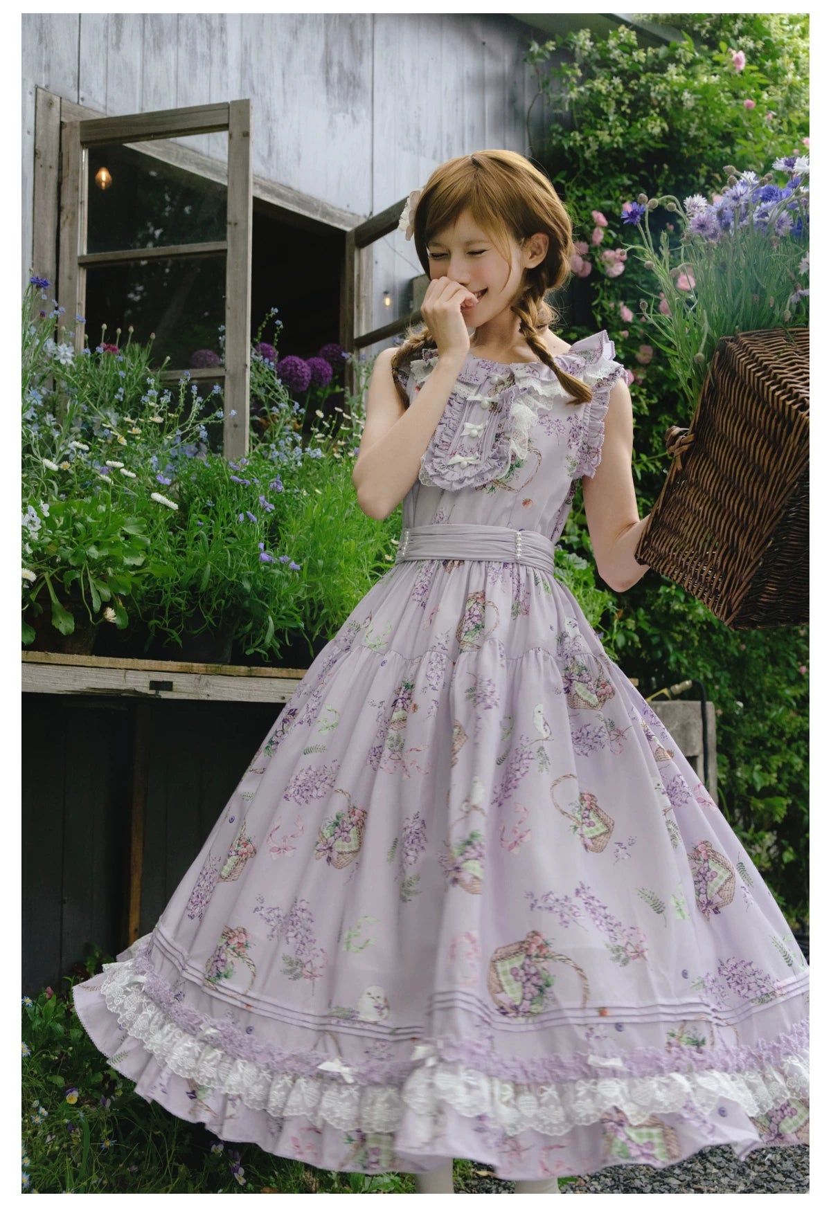 【受注予約8/17まで】Flower and Fruit Basket ジャンパースカート