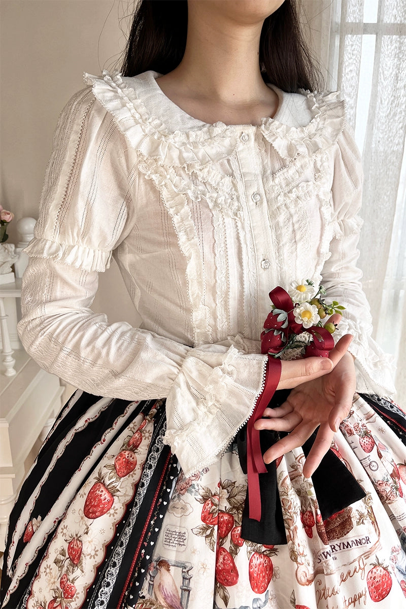 [Pre-orders until 2/26] Strawberry Manor Frill Blouse