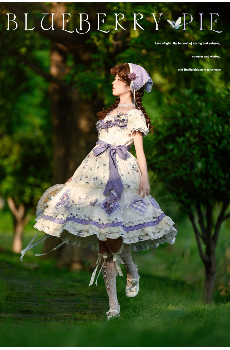 Blueberry Pie Short Sleeve Dress Applique Type