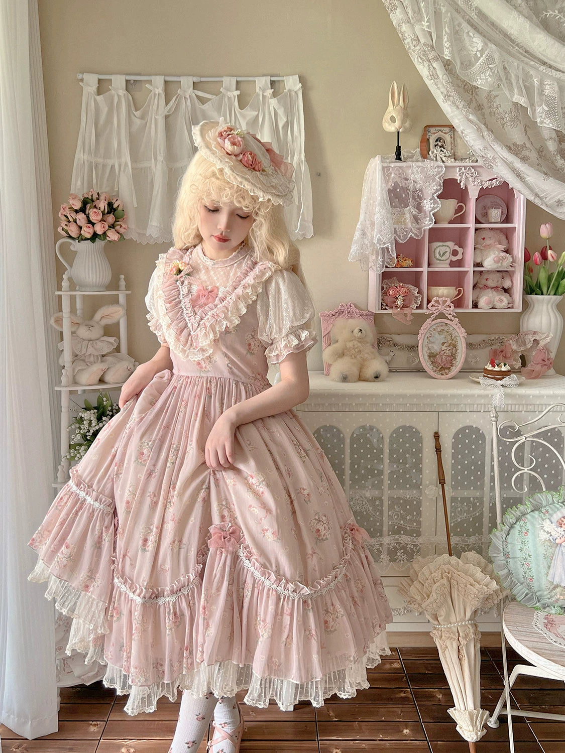 Daydream Rosa Classical rose pattern dress