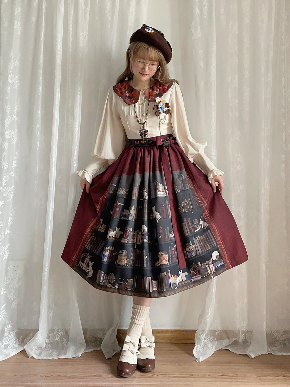 【受注予約11/6まで】German Bookcase サスペンダースカート