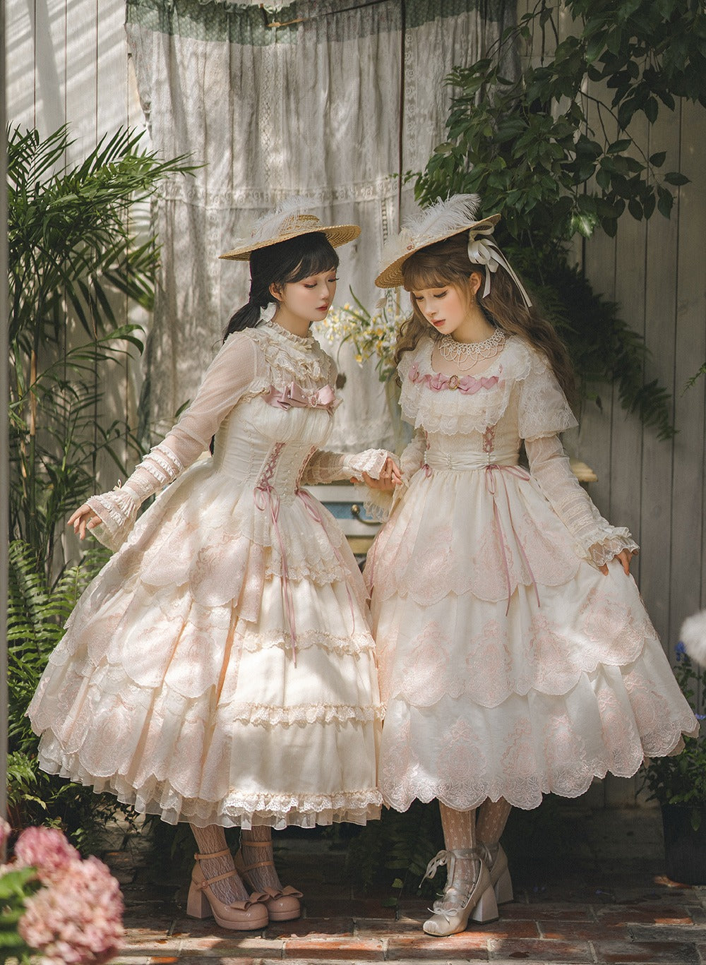 【受注予約9/25まで】Noble Garden 刺繍ジャンパースカート