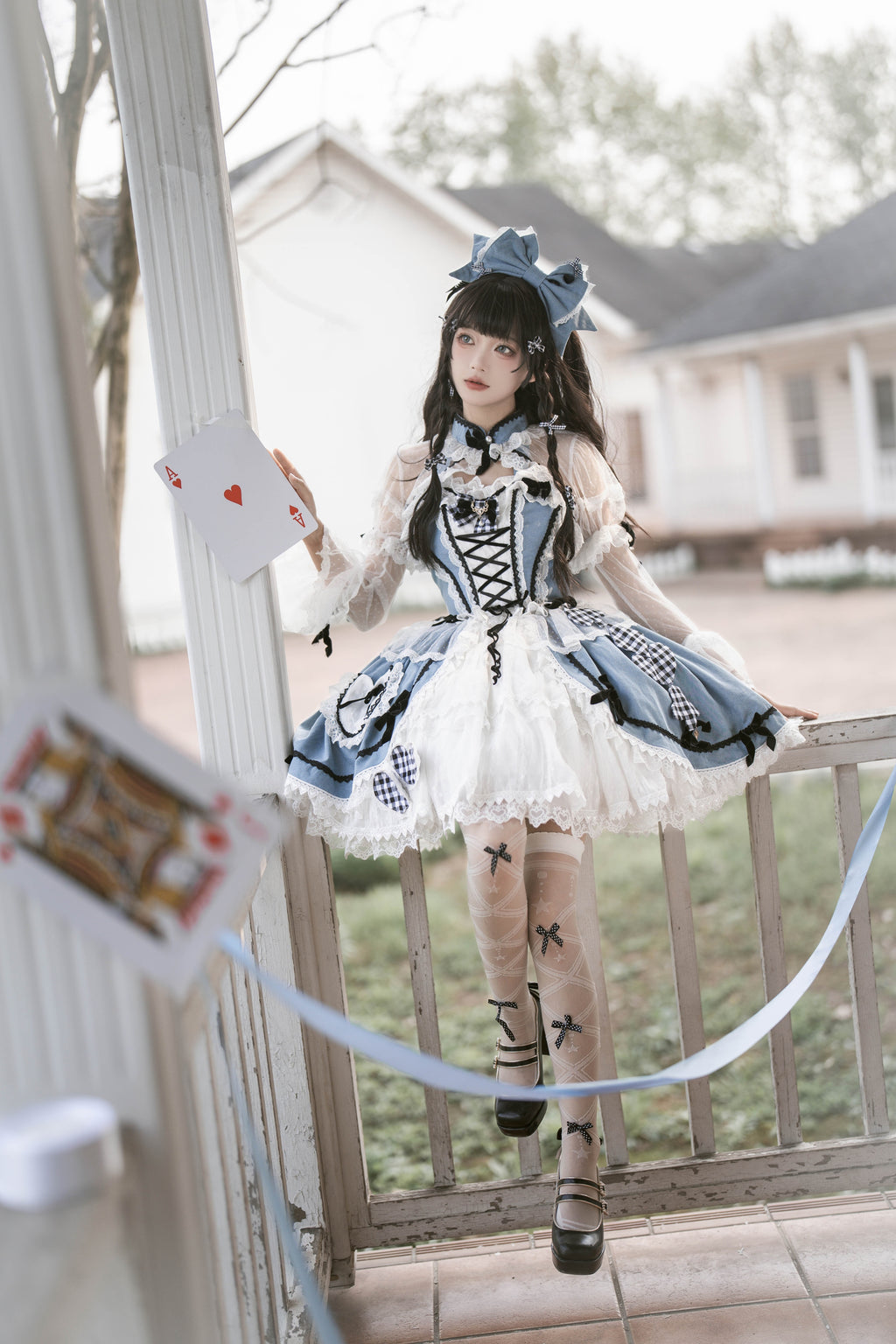 [Sales period ended] Alice in China Heart and Check Set