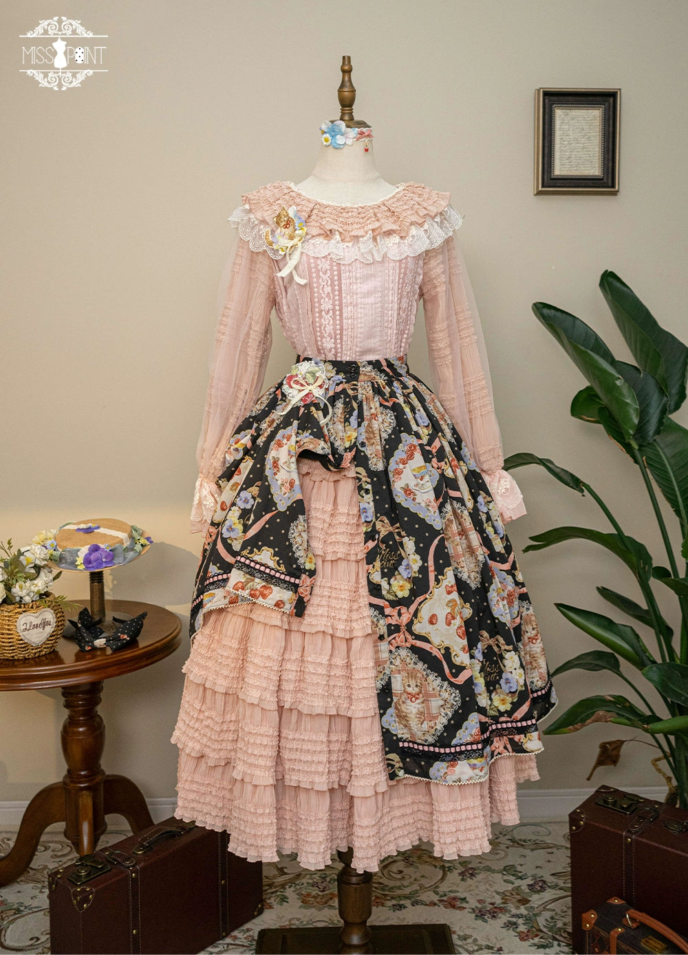 [Pre-orders available until 2/19] Cat Rose Tea Party Ruffled Long Sleeve Blouse