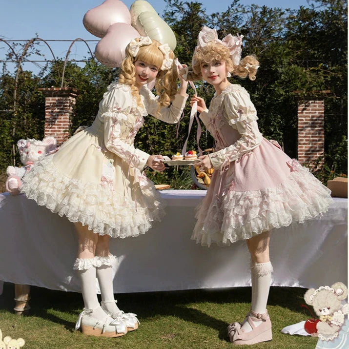 【受注予約12/26まで】Sweet Wedding Cake レースのアップリケジャンパースカート