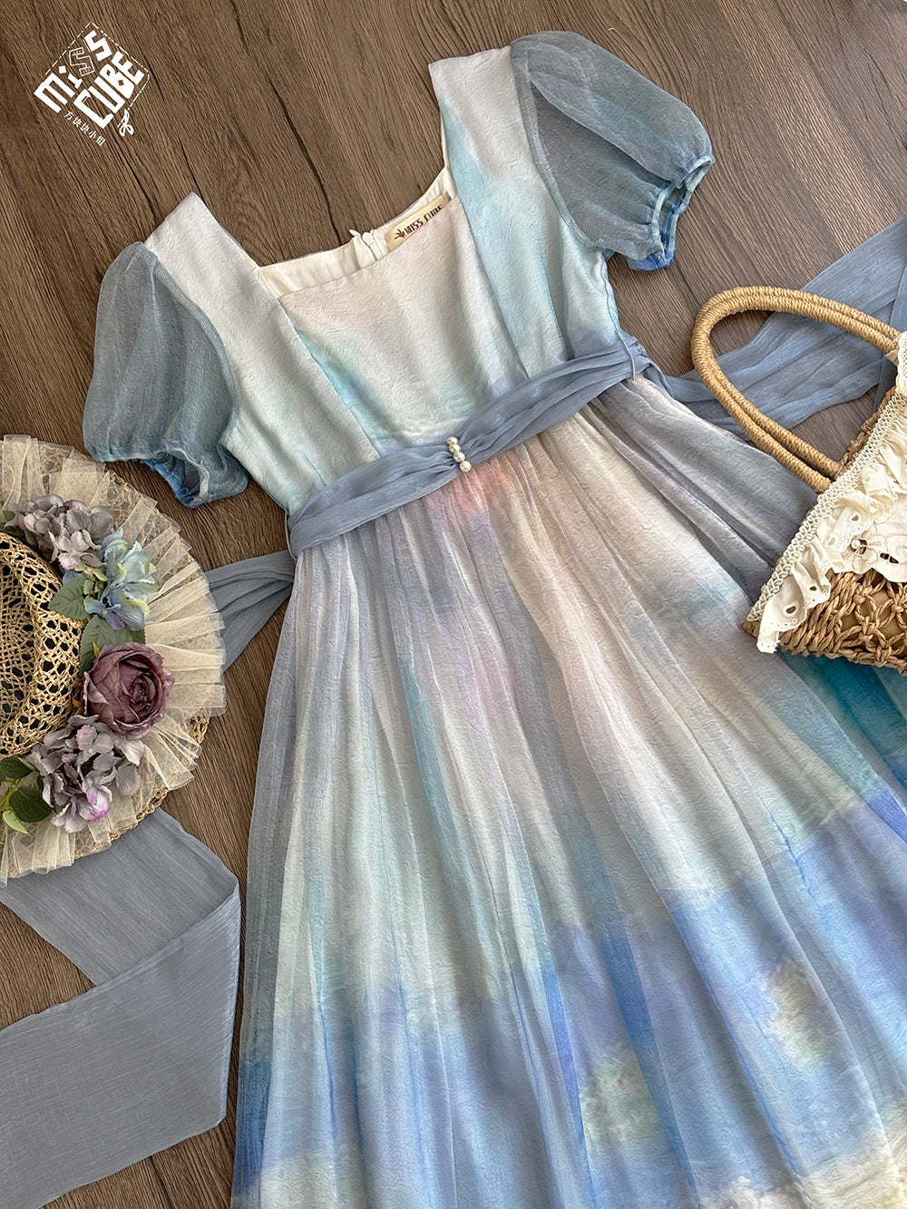 【予約販売】Elegance Greek 油彩画風プリントエンパイアワンピース・新色