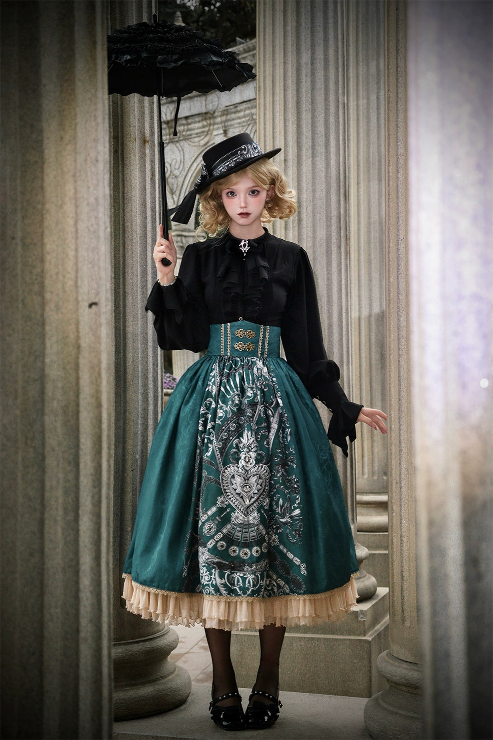 [Pre-orders available until 12/12] Eye of Horus Print Skirt, Corset Type