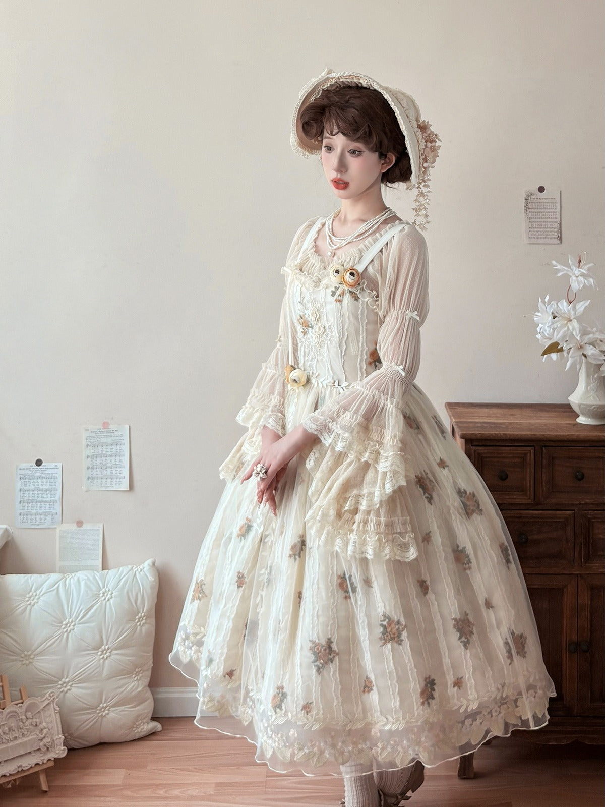 【受注予約8/27まで】Chloris 刺繍ジャンパースカート