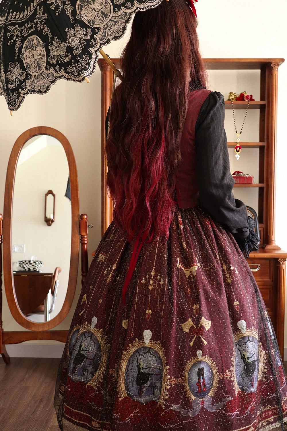 The Red Shoes Gothic Lolita Print Jumper Skirt