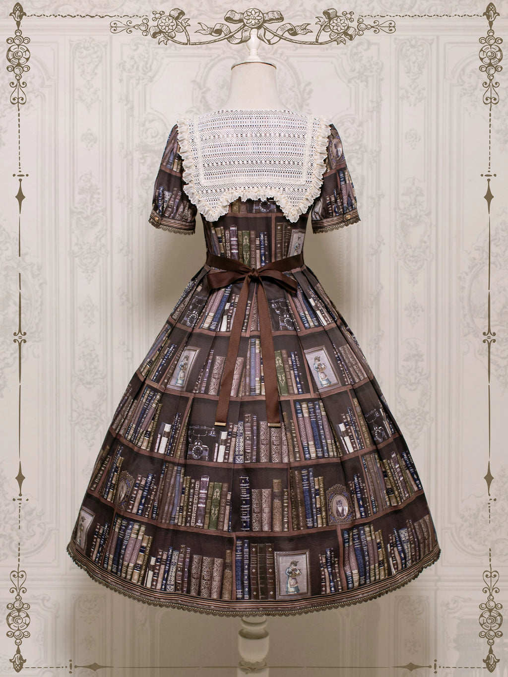 【受注予約6/19まで】Kitty Bookshelf 半袖ワンピース