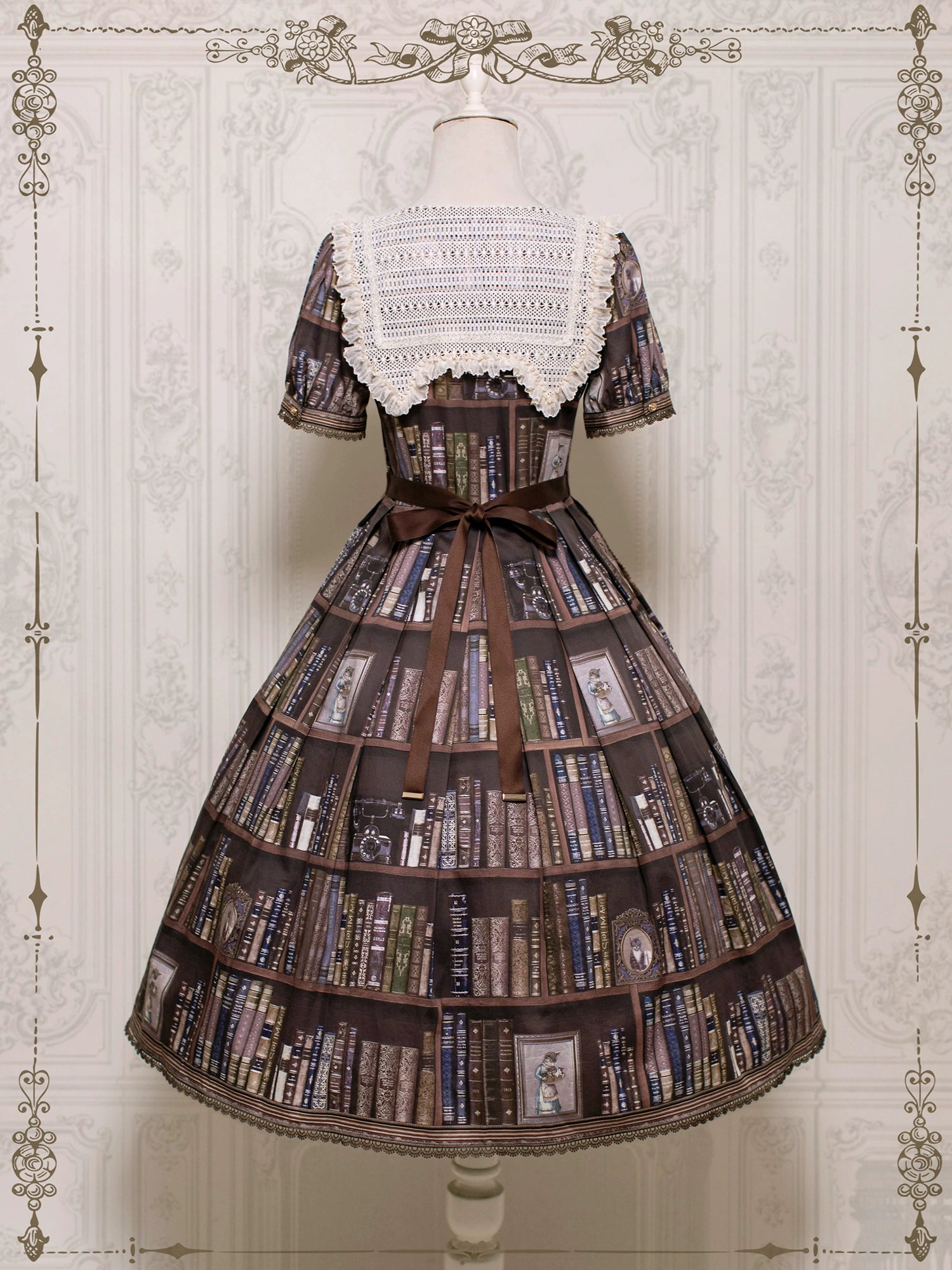 【受注予約6/19まで】Kitty Bookshelf 半袖ワンピース