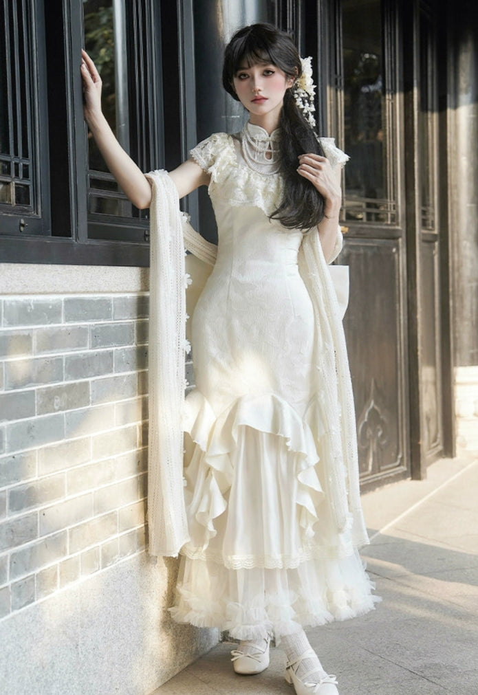 白百合色のフィッシュテール華ロリドレス