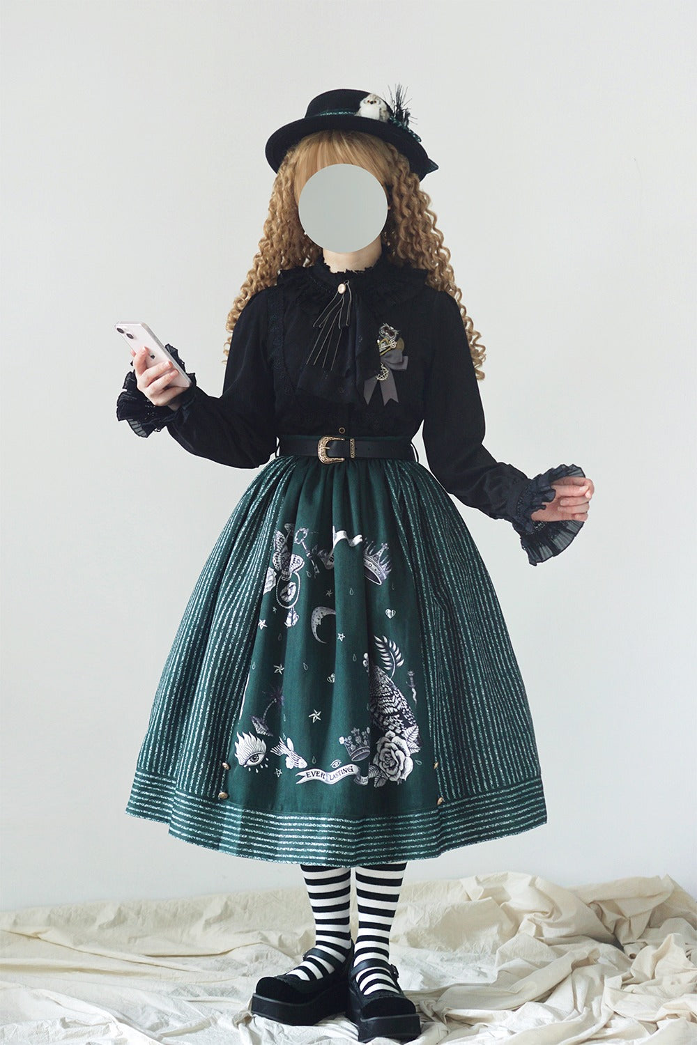 [Pre-orders available until 11/4] Magician Classical Skirt