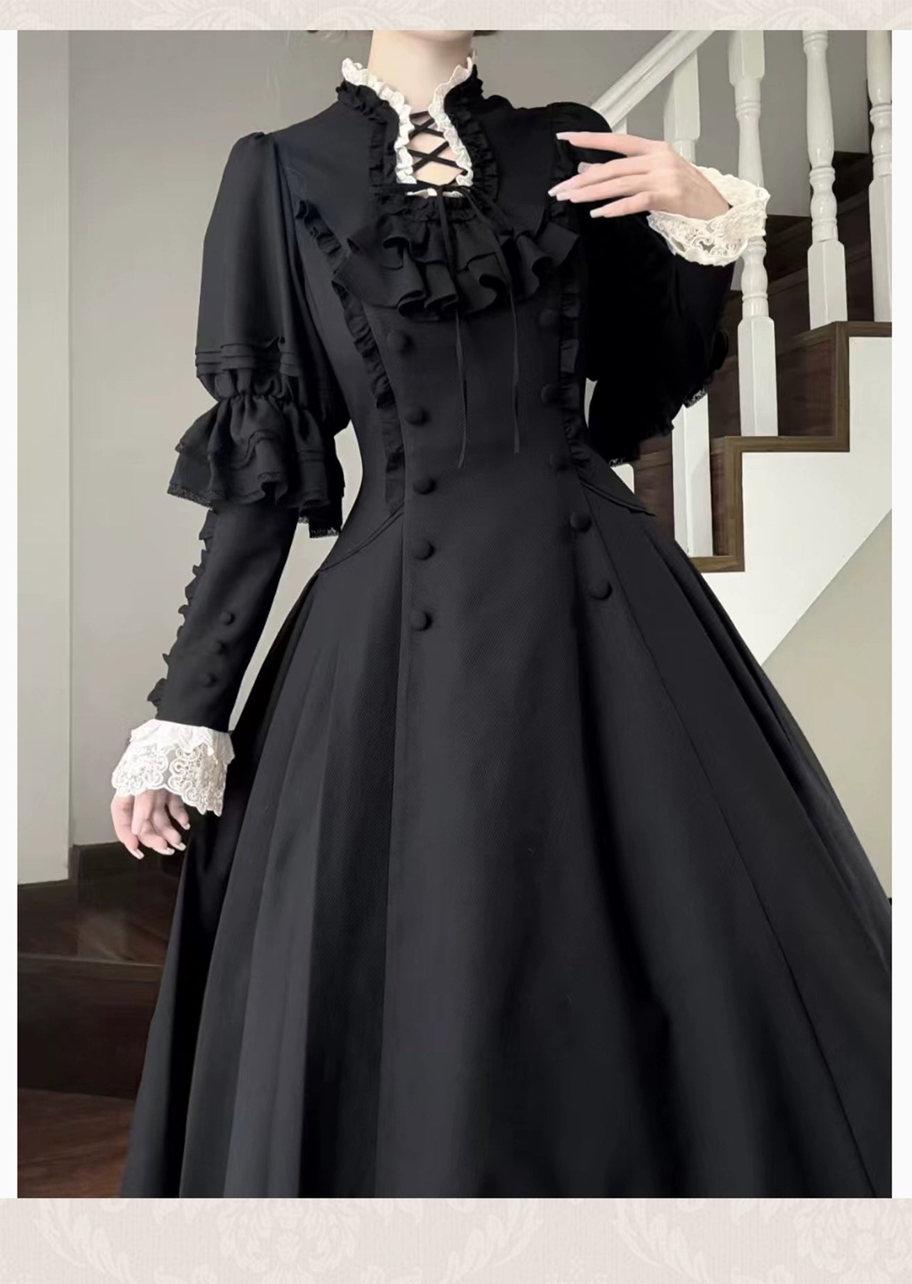 【受注予約7/31まで】Flores Ladyクラシカル花びらワンピース