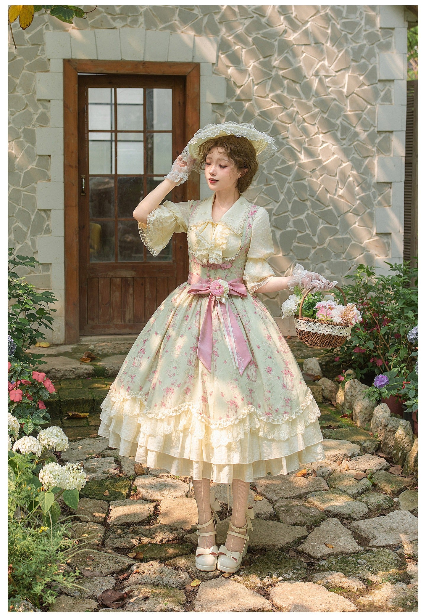 【予約販売】風薫る薔薇園 プリントジャンパースカート